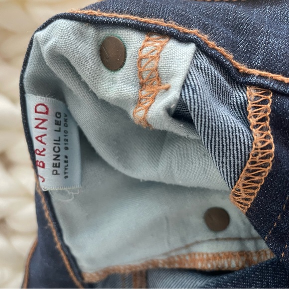 J Brand Pencil Leg - Picture 6 of 6